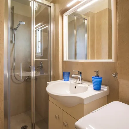 Apartment Oltrarno Classic By Mmega Florence